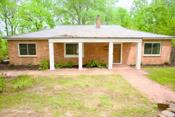 $259,500 | 85 John Street, Williston, SC 29853