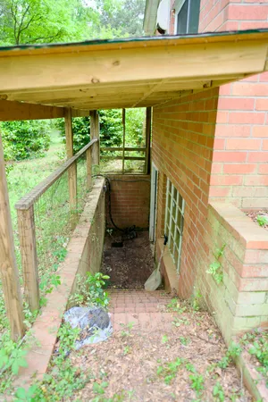 $259,500 | 85 John Street, Williston, SC 29853