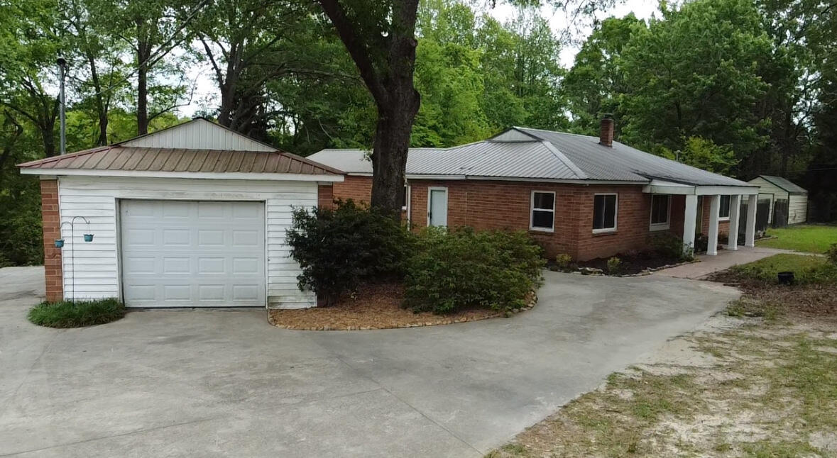 85 John Street Williston, SC 29853 - Photo 50 of 50 IMG_3430