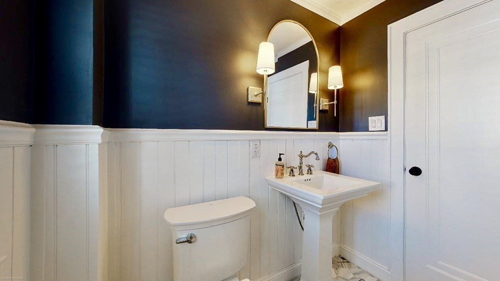 93 Bay State Road Worcester, MA 01606 - Photo 18 of 28