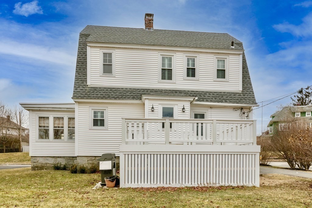 93 Bay State Road Worcester, MA 01606 - Photo 6 of 28