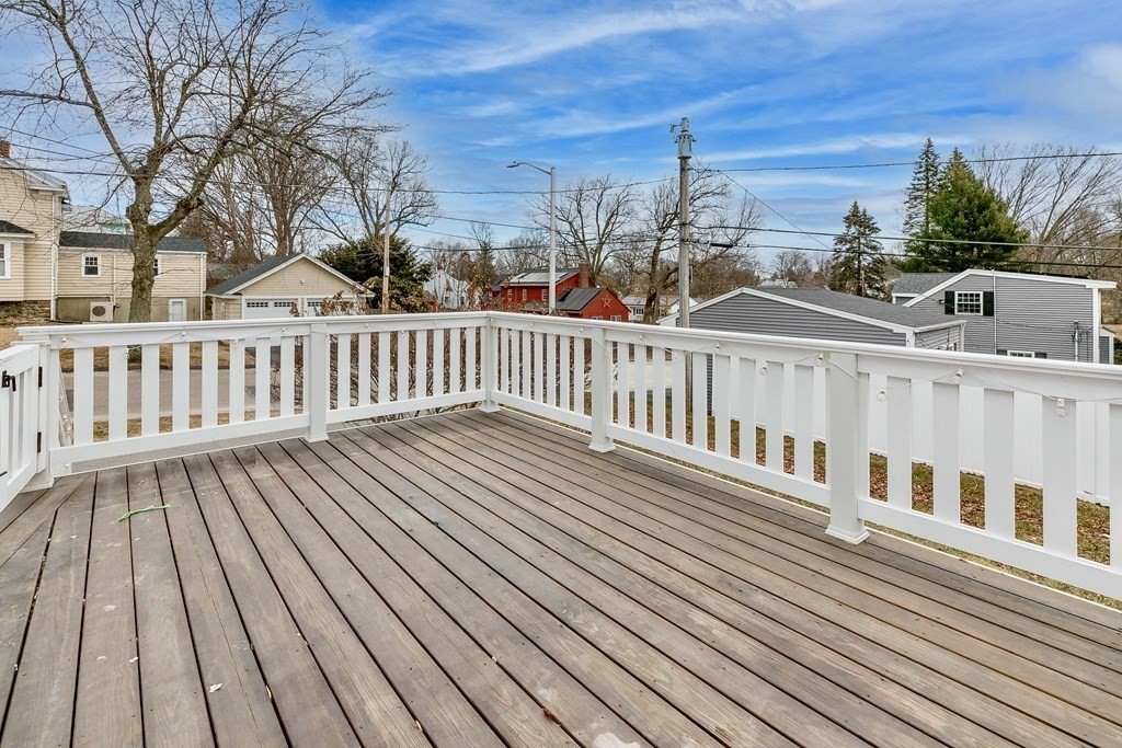 93 Bay State Road Worcester, MA 01606 - Photo 8 of 28