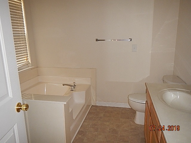 205 Highgate Circle Greer, SC 29650 - Photo 8 of 10 Gallery Image 8