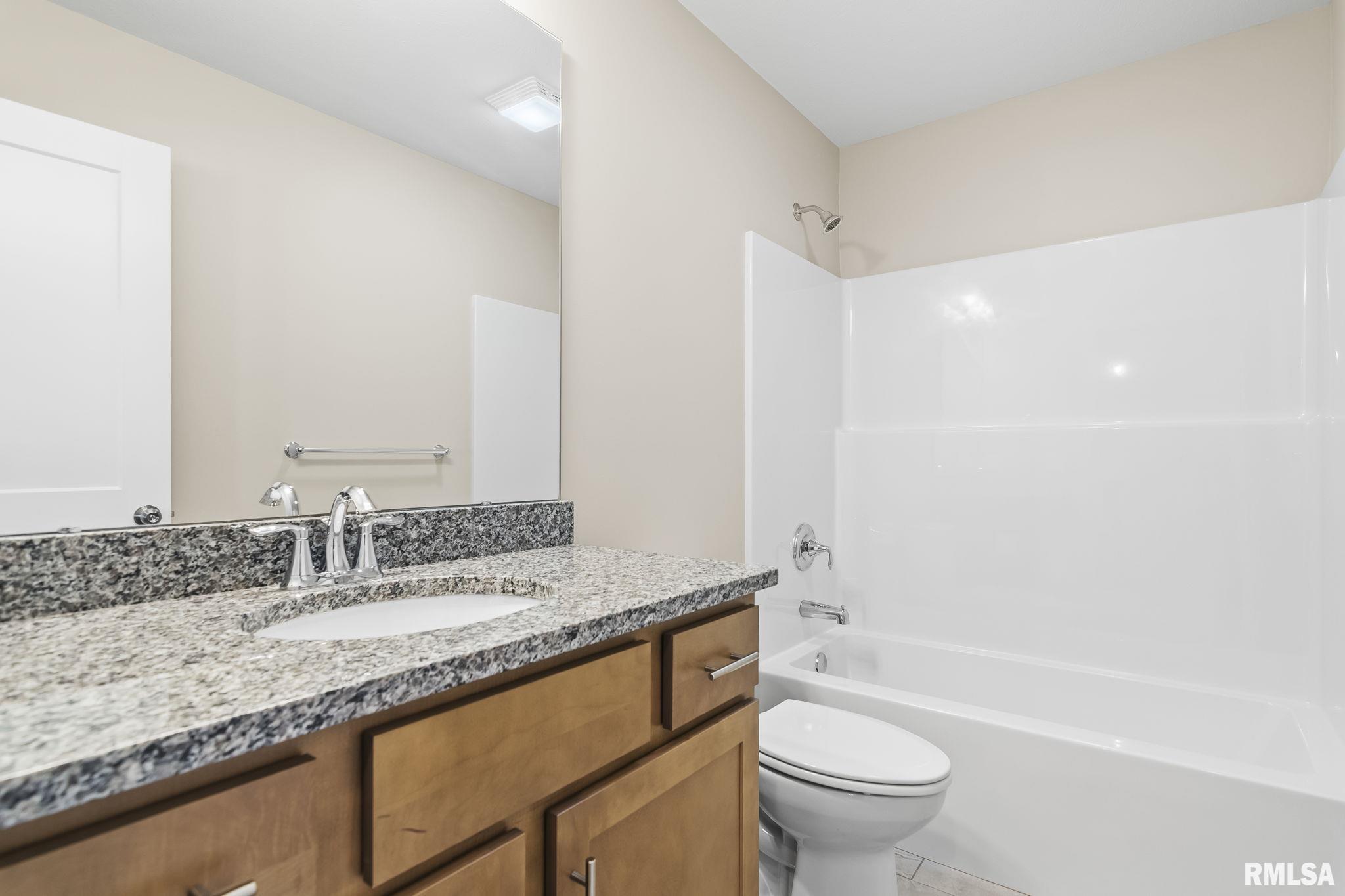 4602 Castle Pines Drive Springfield, IL 62711 - Photo 21 of 27 Gallery Image 21