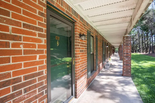 $125,000 | 900 Mountain Creek Road, Unit E66, Chattanooga, TN 37405