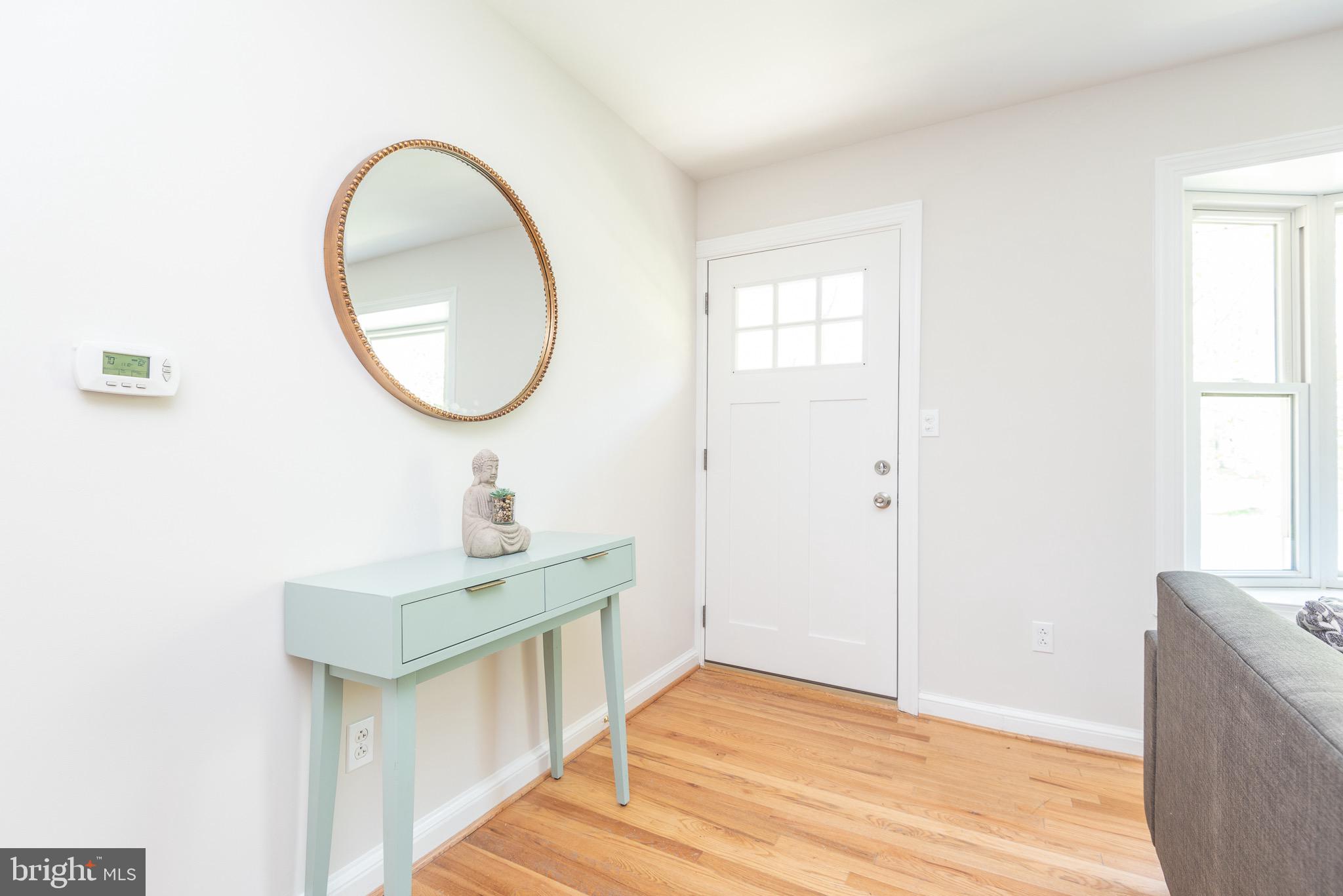 405 Royalton Road Silver Spring, MD 20901 - Photo 3 of 26