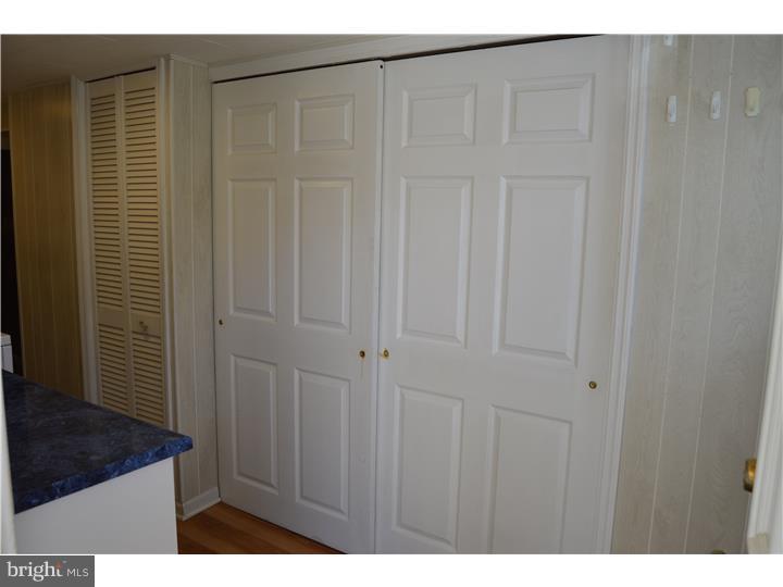225 Ridgefield Road Philadelphia, PA 19154 - Photo 22 of 25 Laundry Room