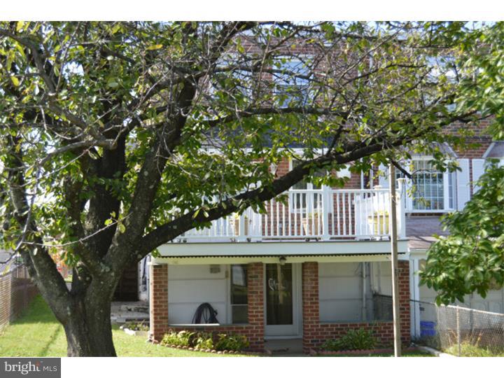 225 Ridgefield Road Philadelphia, PA 19154 - Photo 23 of 25 Exterior Back