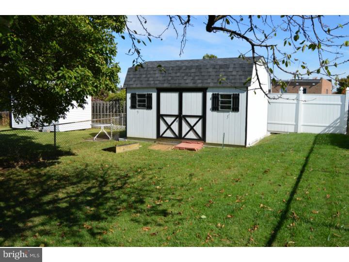 225 Ridgefield Road Philadelphia, PA 19154 - Photo 25 of 25 Storage Shed