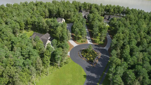 $1,700,000 | 2 Betts Way, East Falmouth, MA 02536