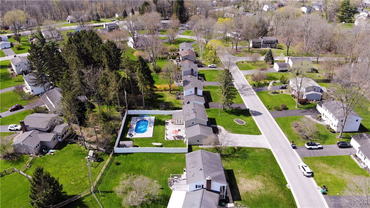 50 Lambeth Loop Perinton, NY 14450 - Photo 7 of 39