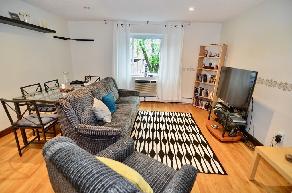 14 Bryon Road, Unit 4 Boston, MA 02467 - Photo 4 of 16 Gallery Image 4