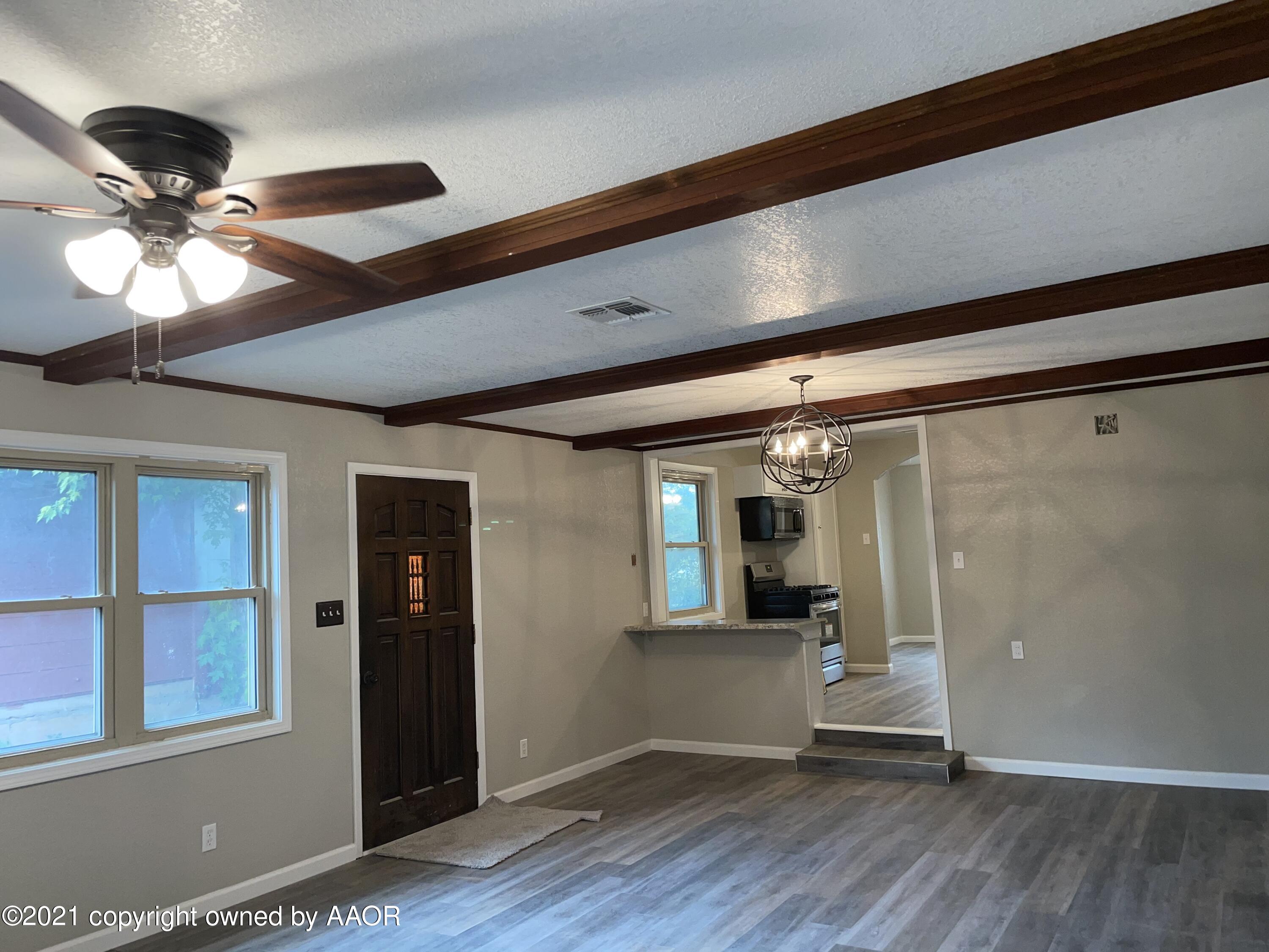 4604 South Hayden Street Amarillo, TX 79110 - Photo 7 of 16 livingtodinning2
