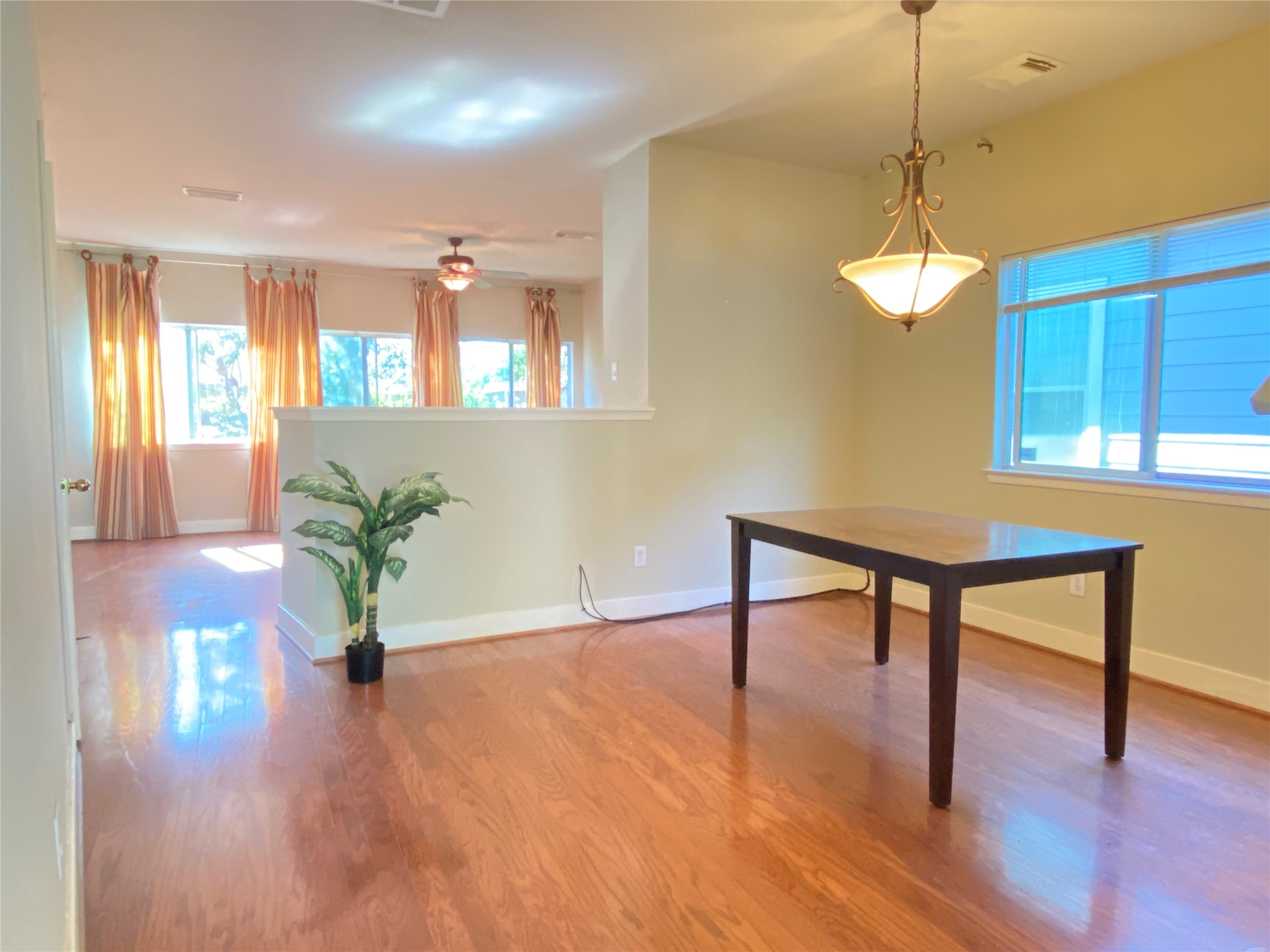 5843 Sonoma Ridge Missouri City, TX 77459 - Photo 5 of 20 a workspace with furniture window and wooden floor
