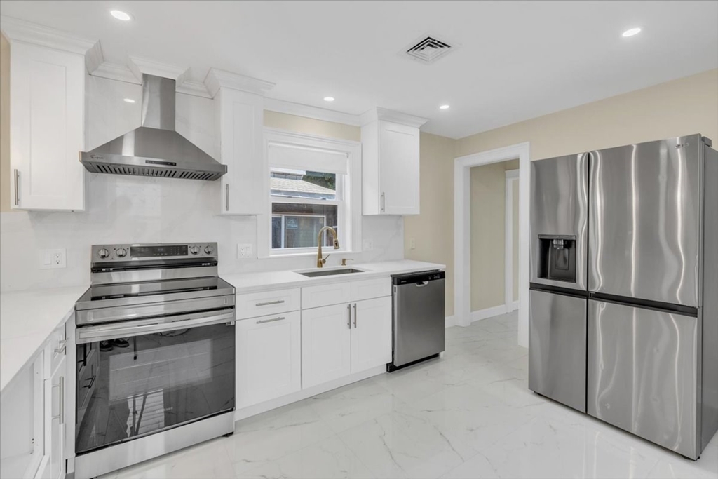 11 Burrell Street, Unit 2 Boston, MA 02119 - Photo 12 of 15