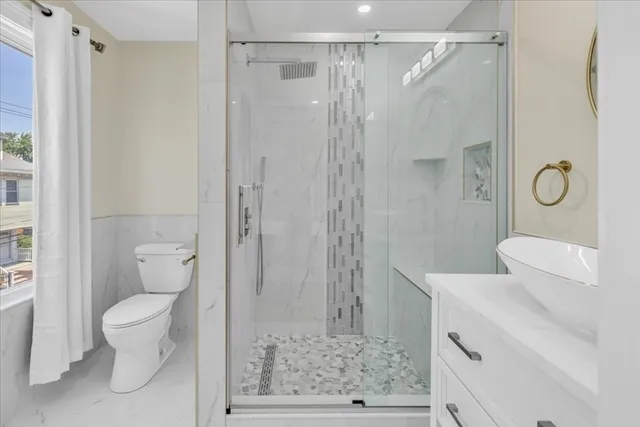 $3,700 | 11 Burrell Street, Unit 2, Boston, MA 02119