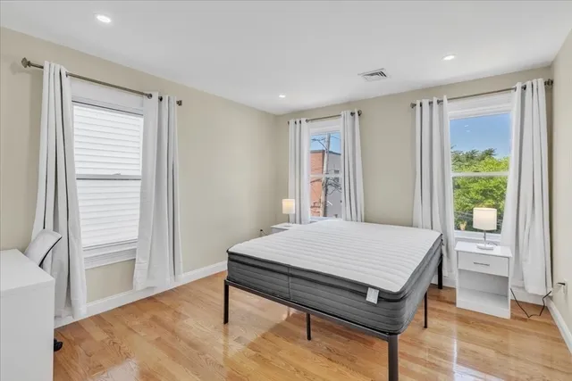 $3,700 | 11 Burrell Street, Unit 2, Boston, MA 02119