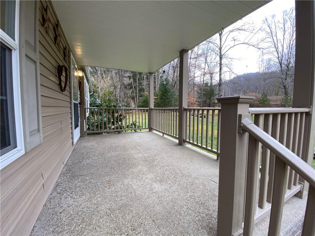 619 Flanigan Road Confluence, PA 15424 - Photo 4 of 21