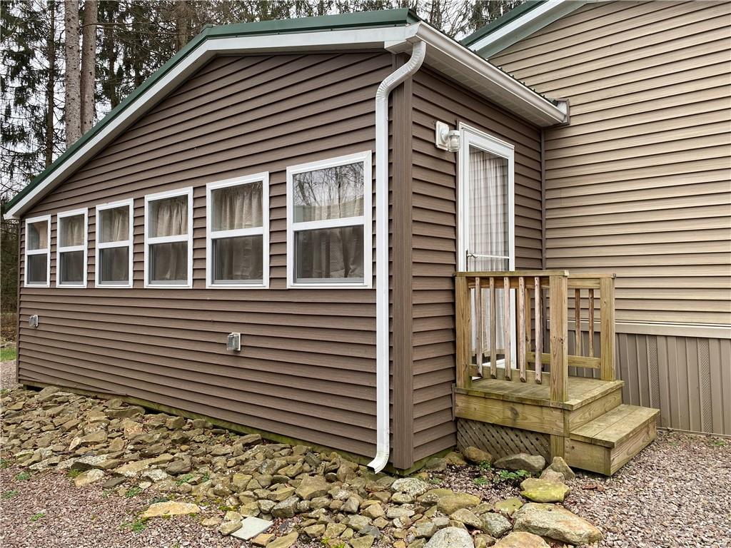 619 Flanigan Road Confluence, PA 15424 - Photo 5 of 21