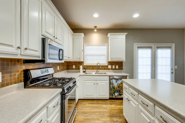 $2,550 | 1035 Watauga Court, Thompson's Station, TN 37179