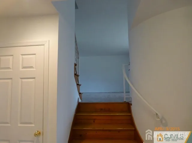 $3,900 | 2 Ventnor Drive, Edison, NJ 08820