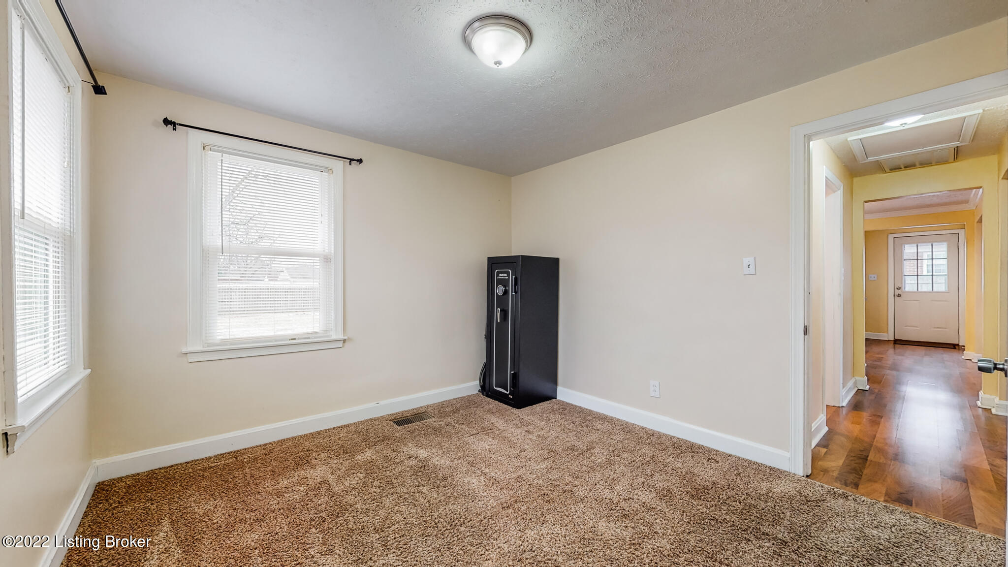 5360 Rodgers Road Louisville, KY 40258 - Photo 26 of 44 5360 Rodgers Rd Louisville KY 40258-20