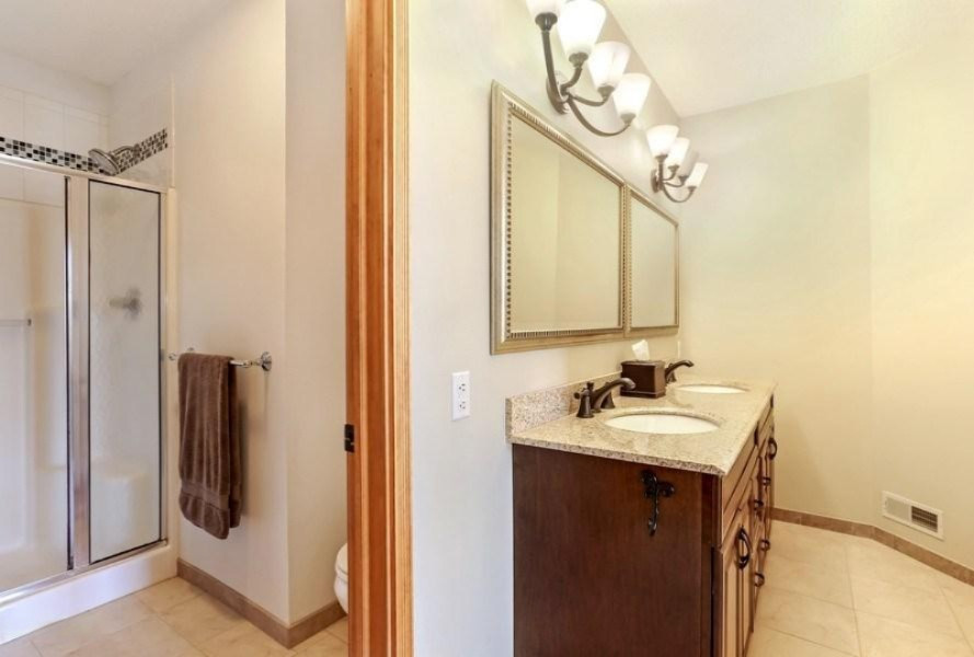 4567 South Niles Road St. Joseph, MI 49085 - Photo 16 of 22 vht_viewer_13