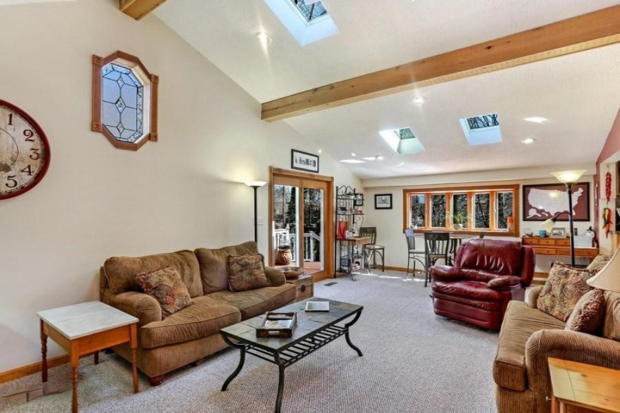 4567 South Niles Road St. Joseph, MI 49085 - Photo 8 of 22 vht_viewer_165