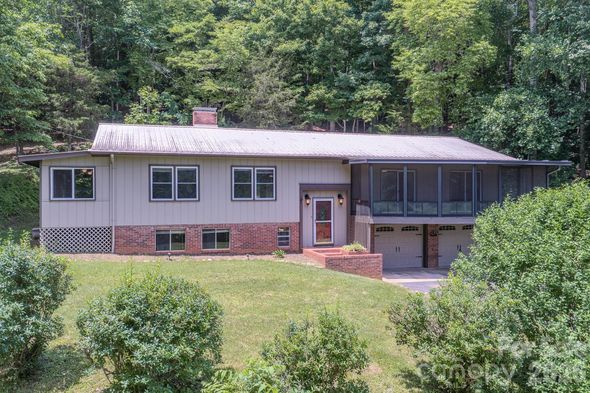 35 Coweeta Ridge Otto, NC 28763 - Photo 2 of 48