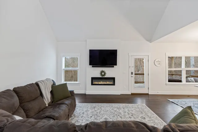 $471,000 | 621 Sunset Valley Drive, Soddy Daisy, TN 37379