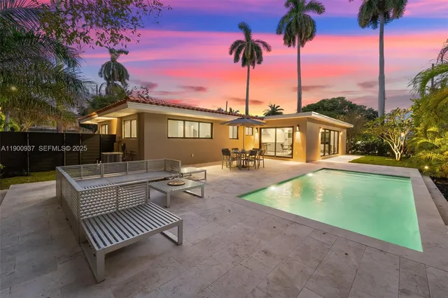 front view of house with a yard