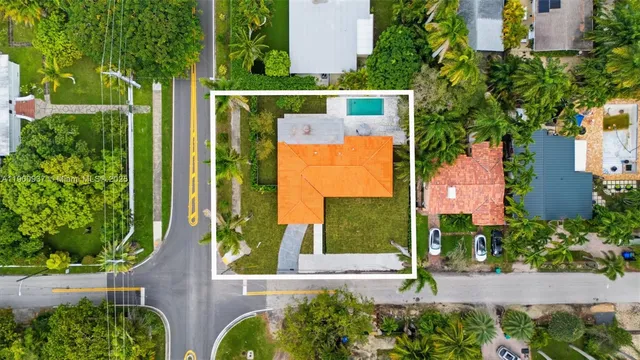 $1,690,000 | 1001 Northeast 84th Street, Miami, FL 33138