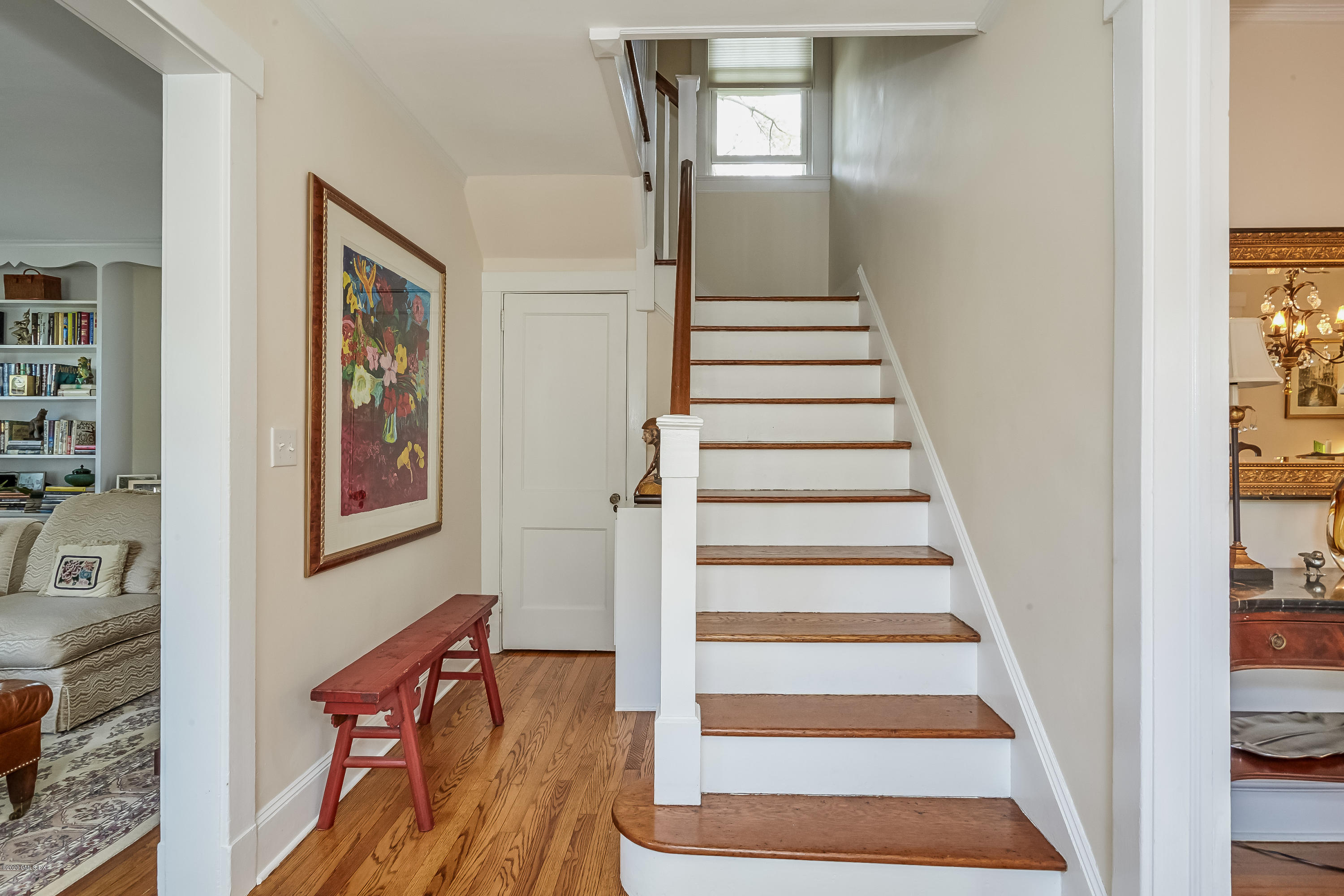 9 Sound View Terrace Greenwich, CT 06830 - Photo 5 of 37 Foyer