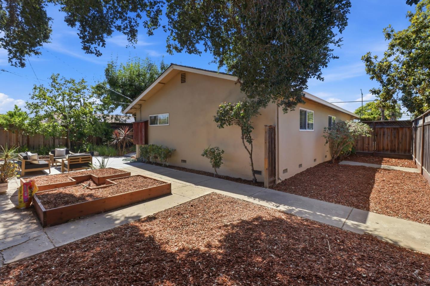 5245 Bucknall Road San Jose, CA 95130 - Photo 35 of 39 Gallery Image 35