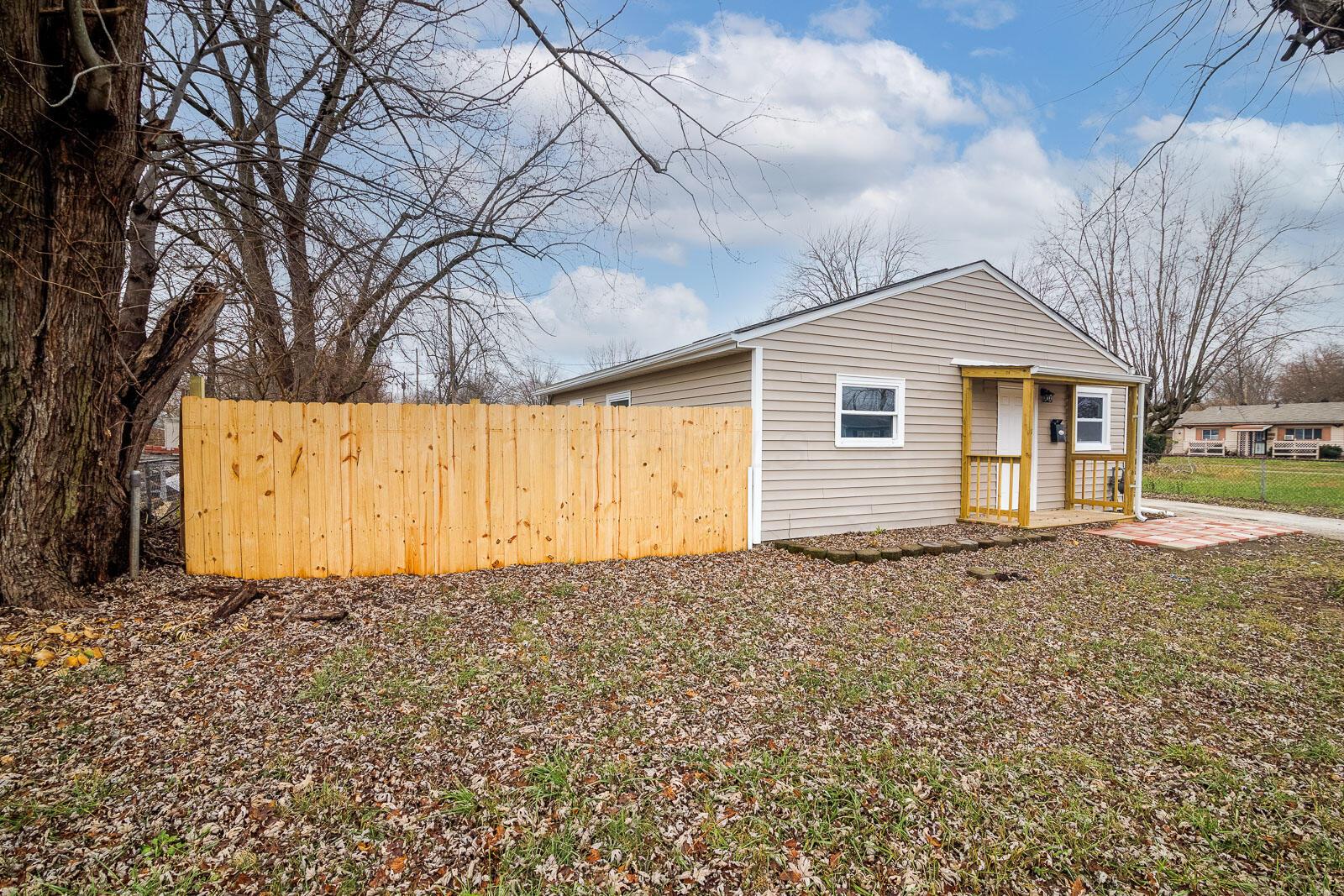 3031 Nuway Road Columbus, OH 43207 - Photo 3 of 41 3031 Nuway-2