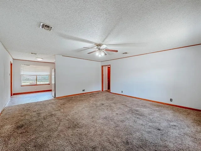 $100,000 | 609 Northwest 5th Street, Kerens, TX 75144