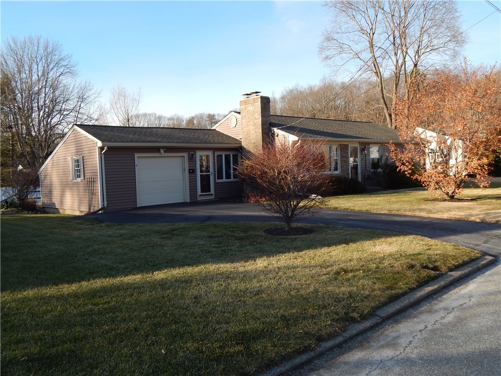 194 Priscilla Road Woonsocket, RI 02895 - Photo 5 of 5 Gallery Image 5
