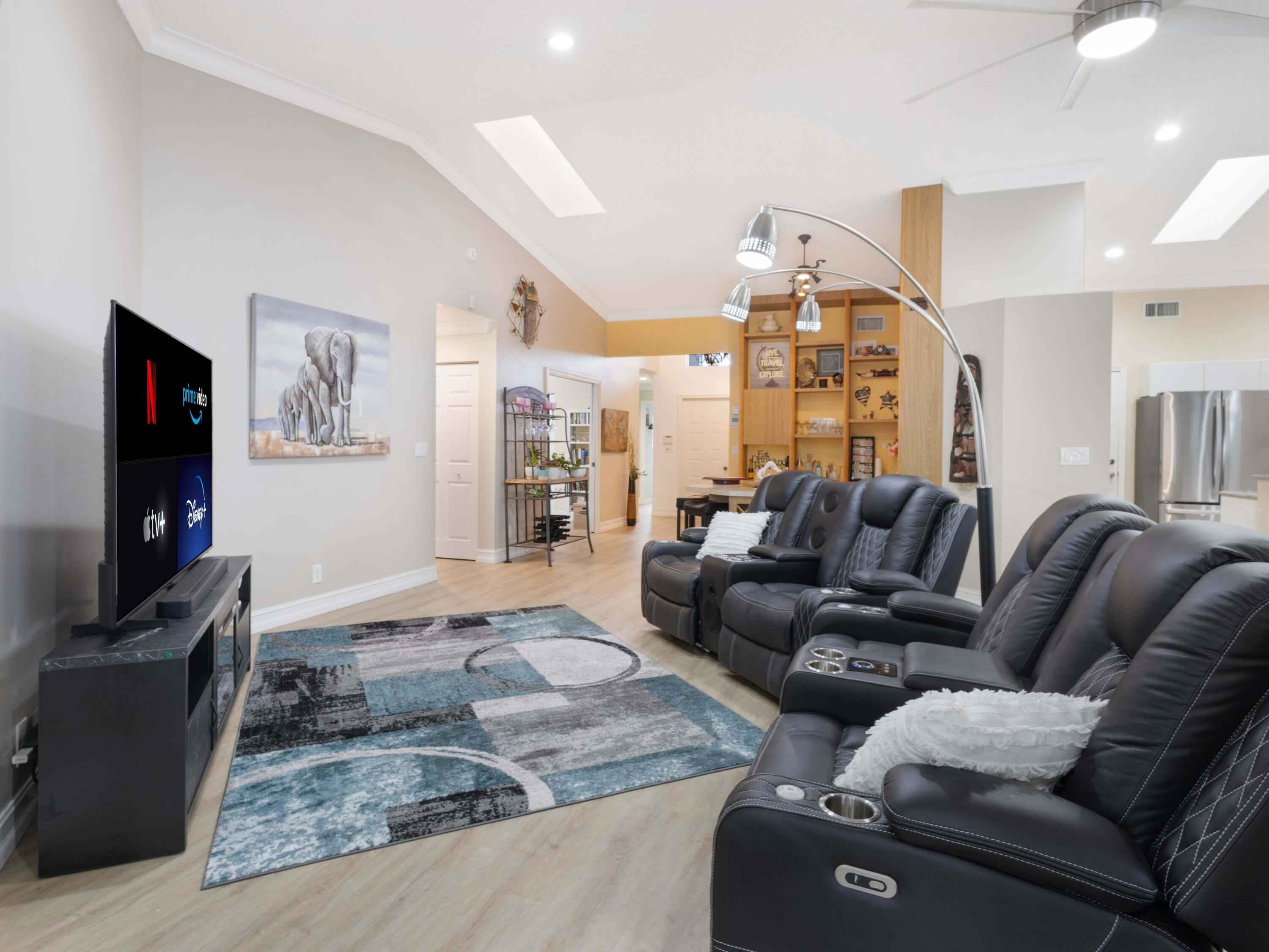 9734 Harbour Lake Circle Boynton Beach, FL 33437 - Photo 11 of 41 a living room with furniture and a flat screen tv