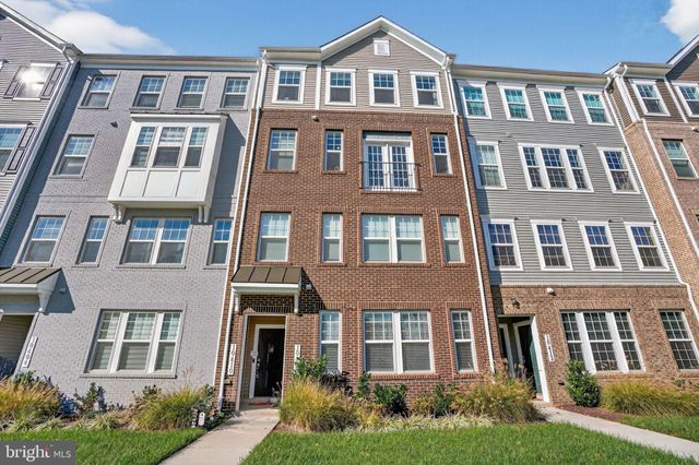 a front view of a residential apartment building