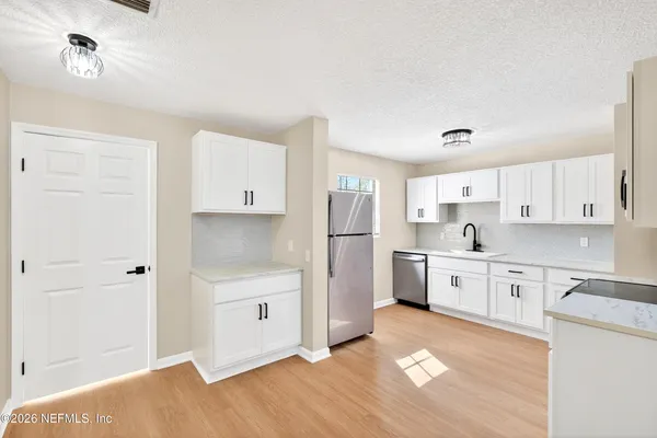 $284,900 | 7944 Guerad Drive North, Jacksonville, FL 32210