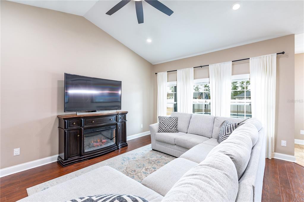 15088 Southwest 94th Circle Lake Butler, FL 32054 - Photo 7 of 31