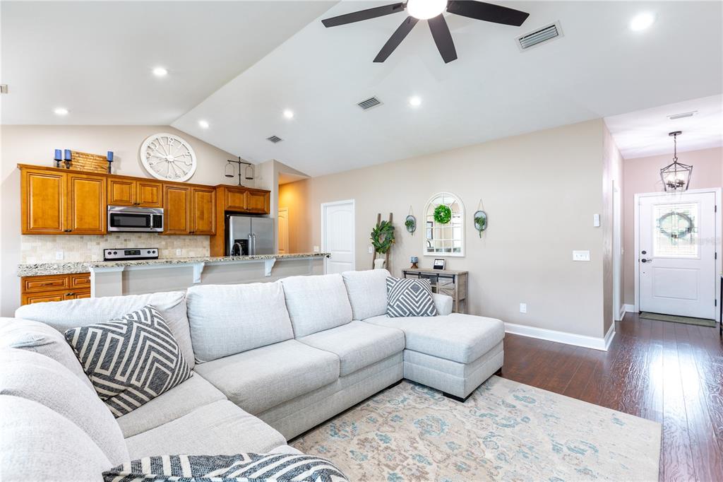 15088 Southwest 94th Circle Lake Butler, FL 32054 - Photo 9 of 31