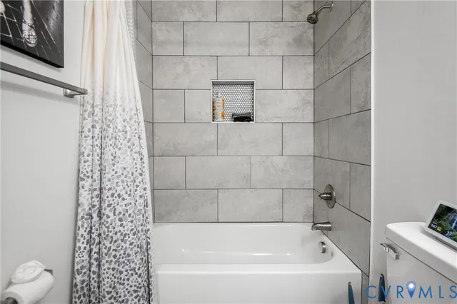 $359,950 | 12305 Leesburg Circle, Midlothian, VA 23112