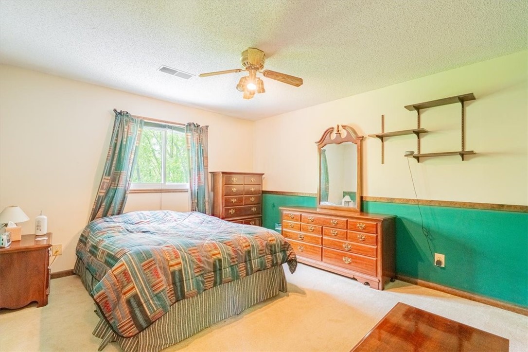 4404 Havenwood Drive Decatur, IL 62526 - Photo 7 of 13 Gallery Image 7