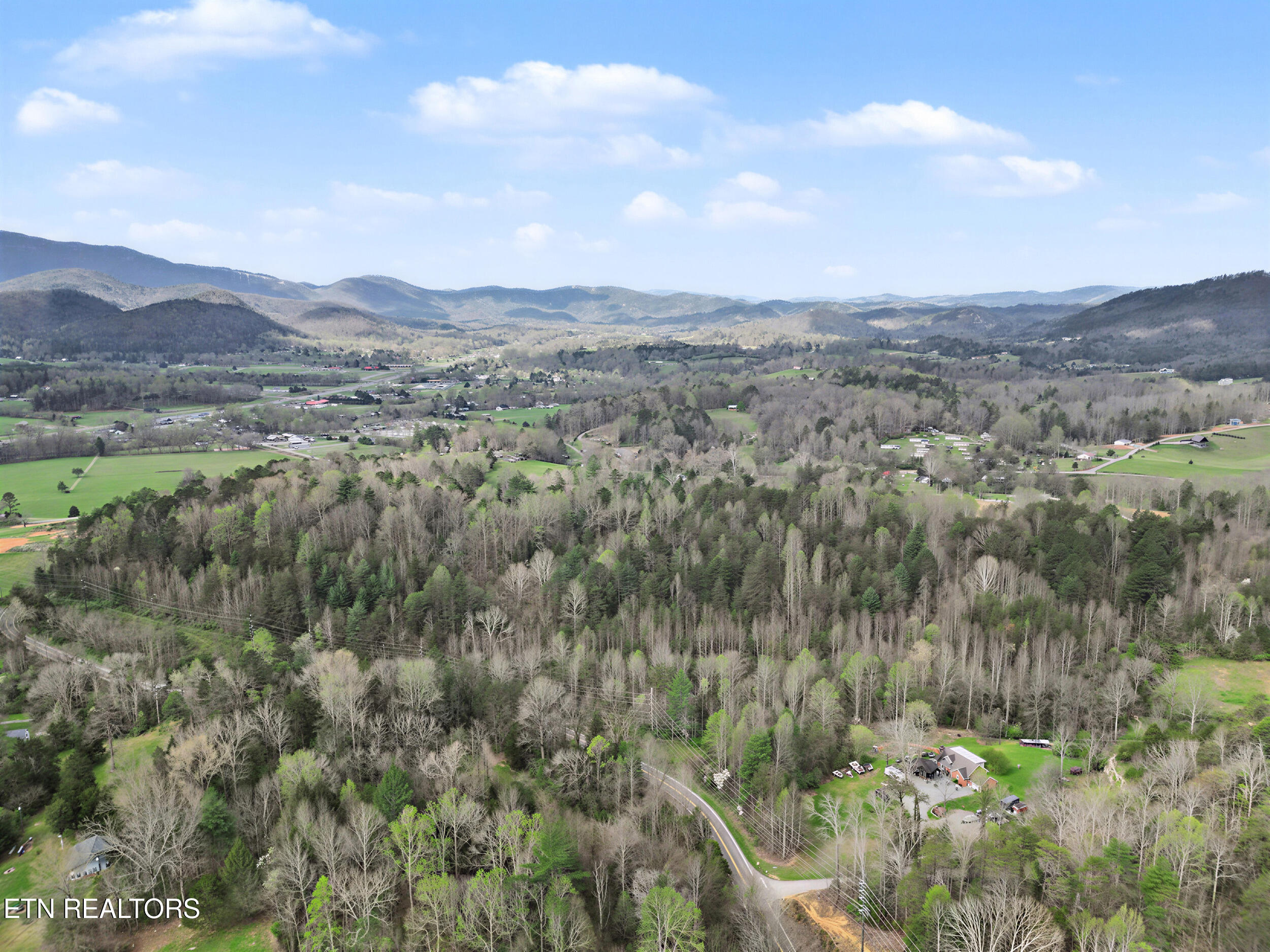 Wears Valley Road Townsend, TN 37882 - Photo 15 of 31 12_14