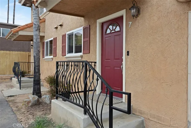 $499,000 | 792 North Mollison Avenue, Unit 7, El Cajon, CA 92021