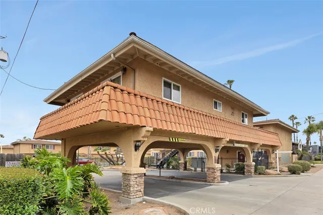 $499,000 | 792 North Mollison Avenue, Unit 7, El Cajon, CA 92021