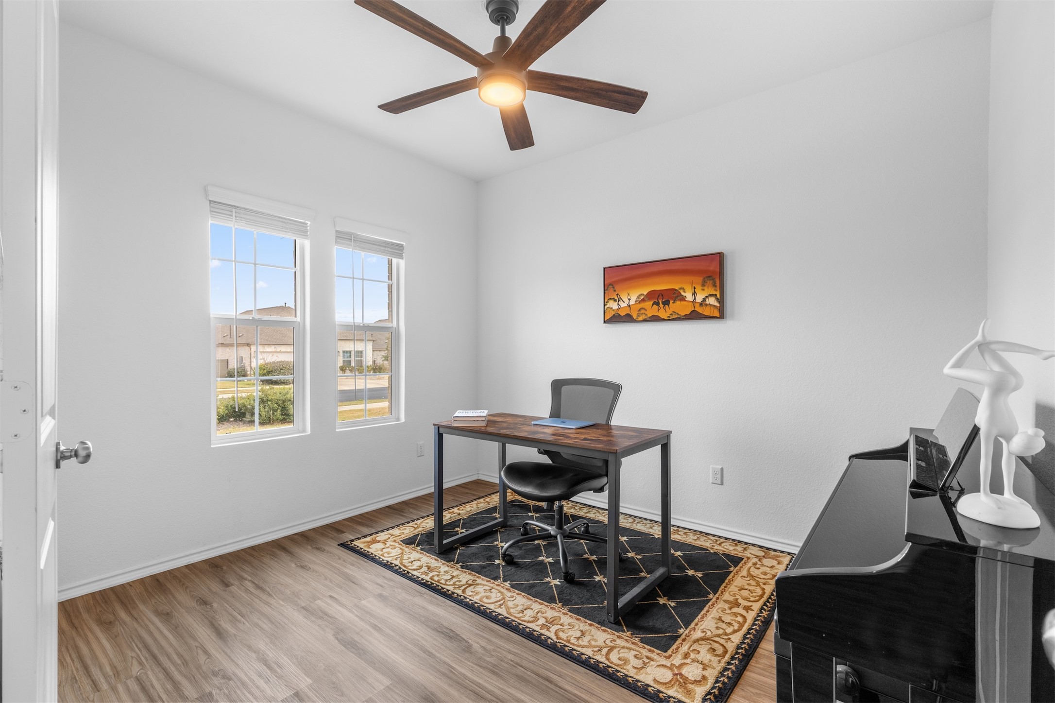 432 Clear Springs Road Georgetown, TX 78628 - Photo 2 of 35 Office space in front room