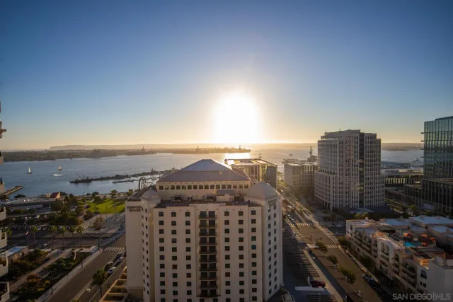 $5,750 | 700 West Harbor Drive, Unit 2101, San Diego, CA 92101