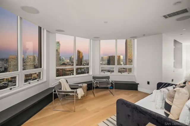 $5,750 | 700 West Harbor Drive, Unit 2101, San Diego, CA 92101